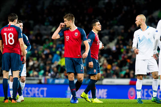 Markus Henriksen, Mohamed Elyounoussi of Norway and Aljaz