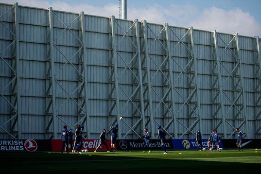 General view of team Sweden's training session