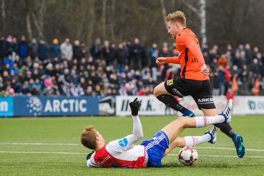 Tomas Kristoffersen of Åsane and Håkon Aalmen of KFUM