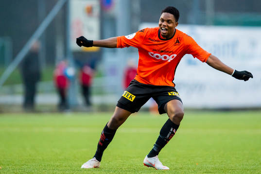 Michael Ogungbaro of Åsane celebrates