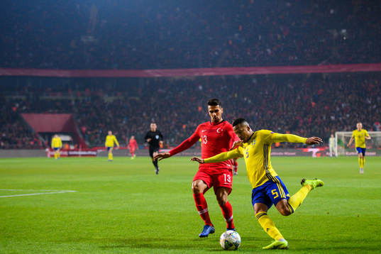 Zeki Celik of Turkey and Martin Olsson of Sweden