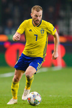 Sebastian Larsson of Sweden