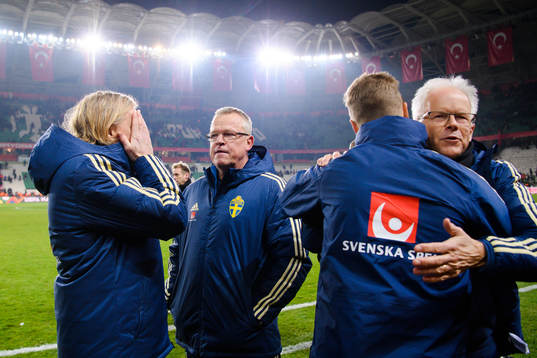 Team manager Stefan Pettersson and head coach Janne