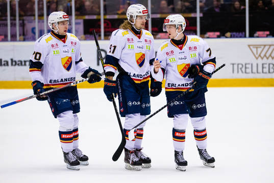 Djurgårdens Marcus Davidsson , Axel Jonsson Fjällby och