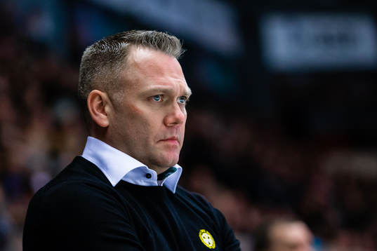 Brynäs assisterande tränare Mikael Holmqvist
