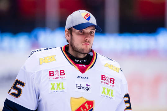 Djurgårdens målvakt Robin Jensen