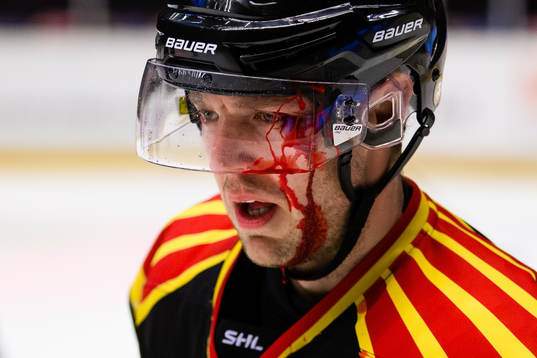 Brynäs Jacob Blomqvist har skadat sig