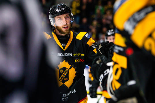 Skellefteås Petter Granberg jublar
