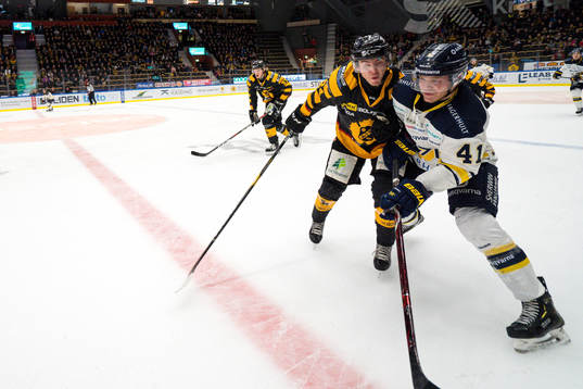 s Johan Johnsson