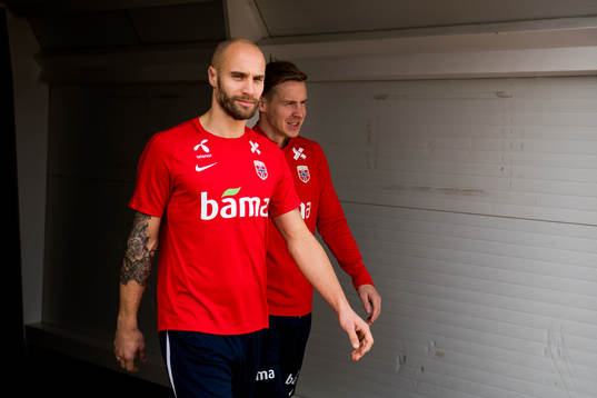 Tore Reginiussen and Stefan Johansen of Norway