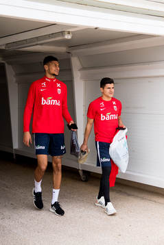 Bjørn Maars Johnsen and Tarik Elyounoussi of Norway