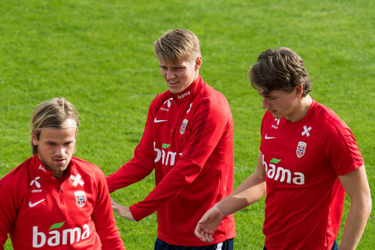 Iver Fossum, Martin Ødegaard and Sander Berge of Norway