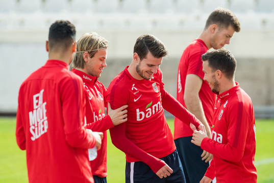Iver Fossum, Håvard Nordtveit and Martin Linnes of Norway