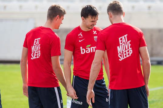 Markus Henriksen and Ole Kristian Selnæs of Norway