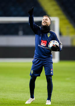 Sebastian Larsson of Sweden