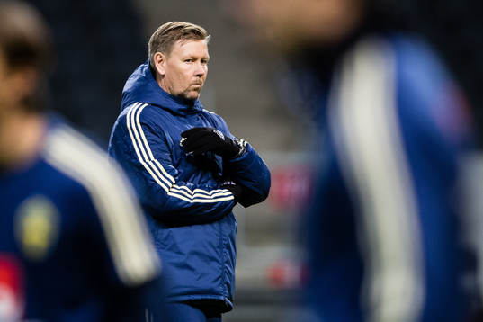 Assistant coach Peter Wettergren of Sweden