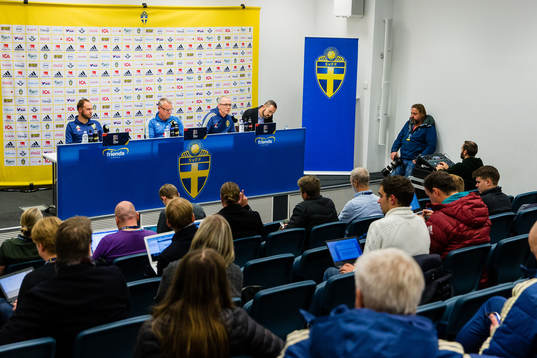 Andreas Granqvist and head coach Janne Andersson and of