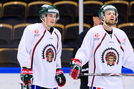 Frölundas Joel Mustonen och Mats Rosseli Olsen