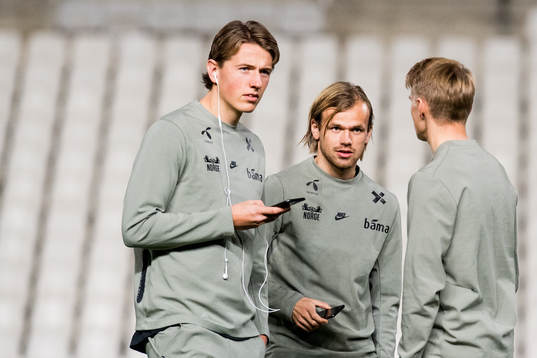 Sander Berge, Iver Fossum and Martin Ødegaard of Norway