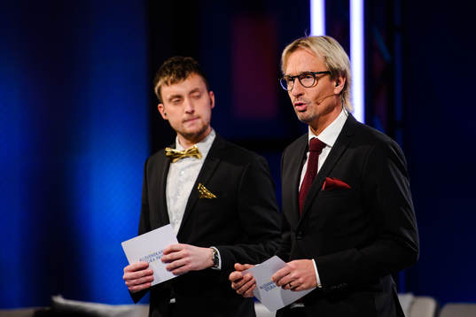 TV4 Cmores Axel Pileby och Patrik Westberg
