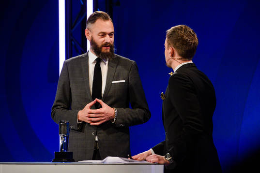TV4 Cmores Olof Lundh