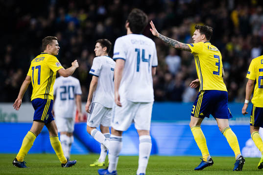 Victor Nilsson Lindelöf of Sweden celebrates