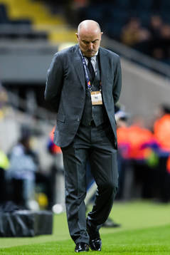 Head coach Stanislav Cherchesov of Russia looks dejected