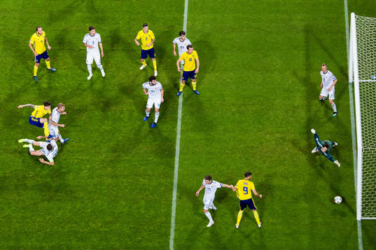 Victor Nilsson Lindelöf of Sweden scores 1-0 behind