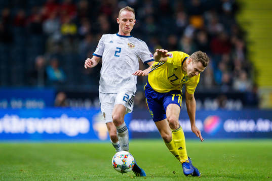 Vladislav Ignatyev of Russia and Viktor Claesson of Sweden