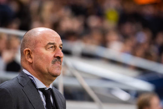 Head coach Stanislav Cherchesov of Russia