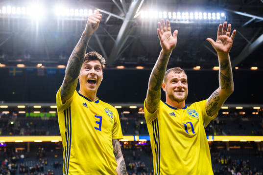 Victor Nilsson Lindelöf and John Guidetti of Sweden