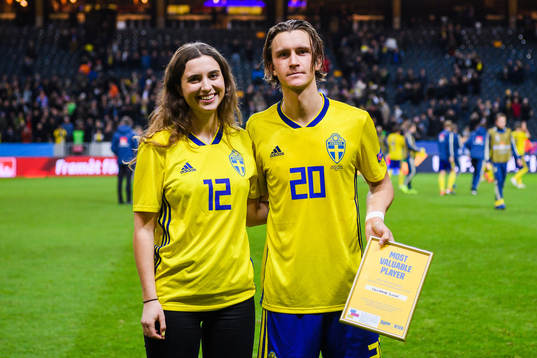Kristoffer Olsson of Sweden receives MVP, most valuable