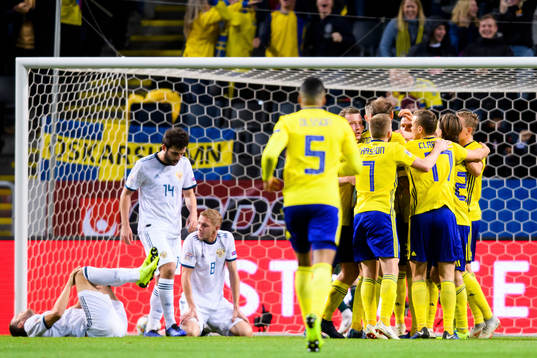 The players of Sweden celebrates