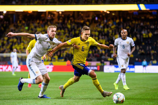 Iury Gazinsky of Russia and Ludwig Augustinsson of Sweden
