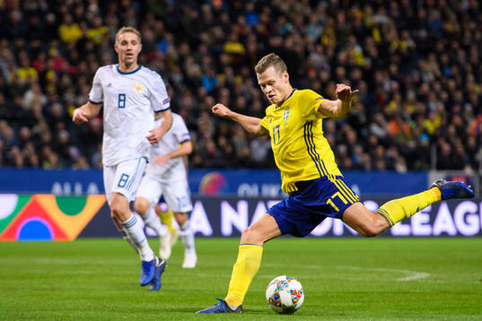 Viktor Claesson of Sweden and Iury Gazinsky of Russia