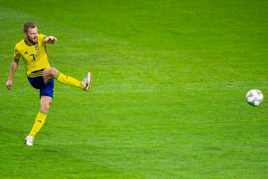 Sebastian Larsson of Sweden with a free kick