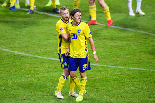 Kristoffer Olsson and Sebastian Larsson of Sweden