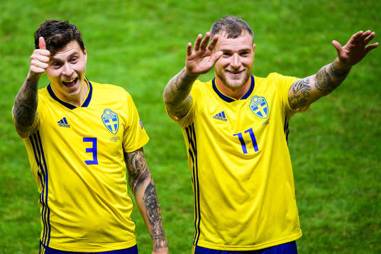 Victor Nilsson Lindelöf and John Guidetti of Sweden