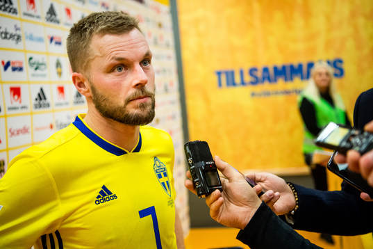 Sebastian Larsson of Sweden
