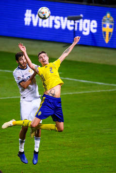 Aleksandr Erokhin of Russia and Mikael Lustig of Sweden