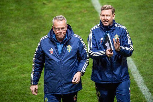 Head coach Janne Andersson and assistant coach Peter