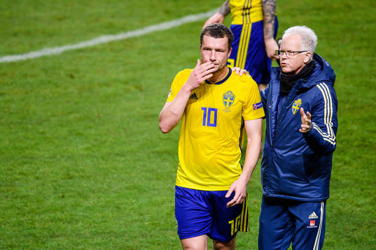 Jakob Johansson and doctor Anders Valentin of Sweden
