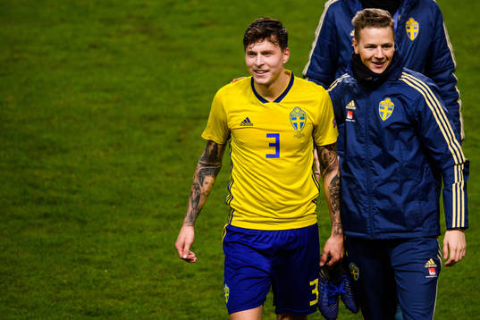 Victor Nilsson Lindelöf and goalkeeper coach Maths