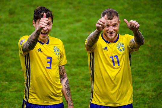 Victor Nilsson Lindelöf and John Guidetti of Sweden