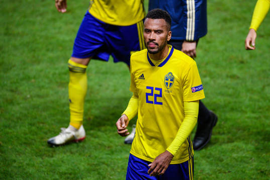 Isaac Kiese Thelin of Sweden looks dejected