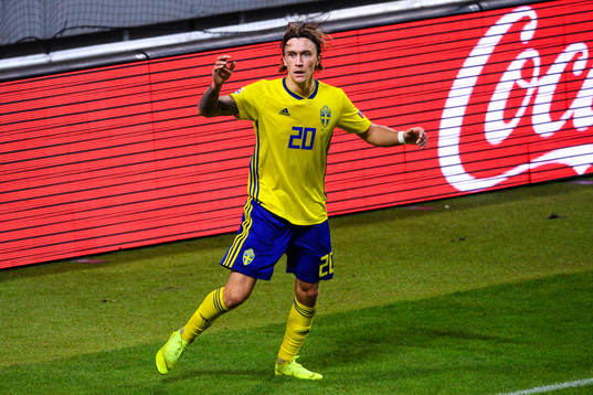 Sebastian Larsson of Sweden