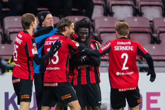Bläddra bland fler bilder av Fotboll, Kval till Allsvenskan, AFC Eskilstuna - Brommapojkarna