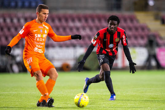 AFC Eskilstunas Alexander Michel och Brommapojkarnas Jack