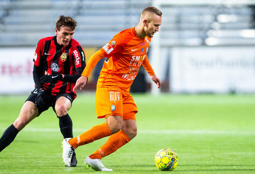 Brommapojkarnas Kristján Flóki Finnbogason och AFC