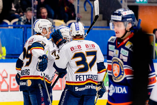 Djurgårdens spelare jublar